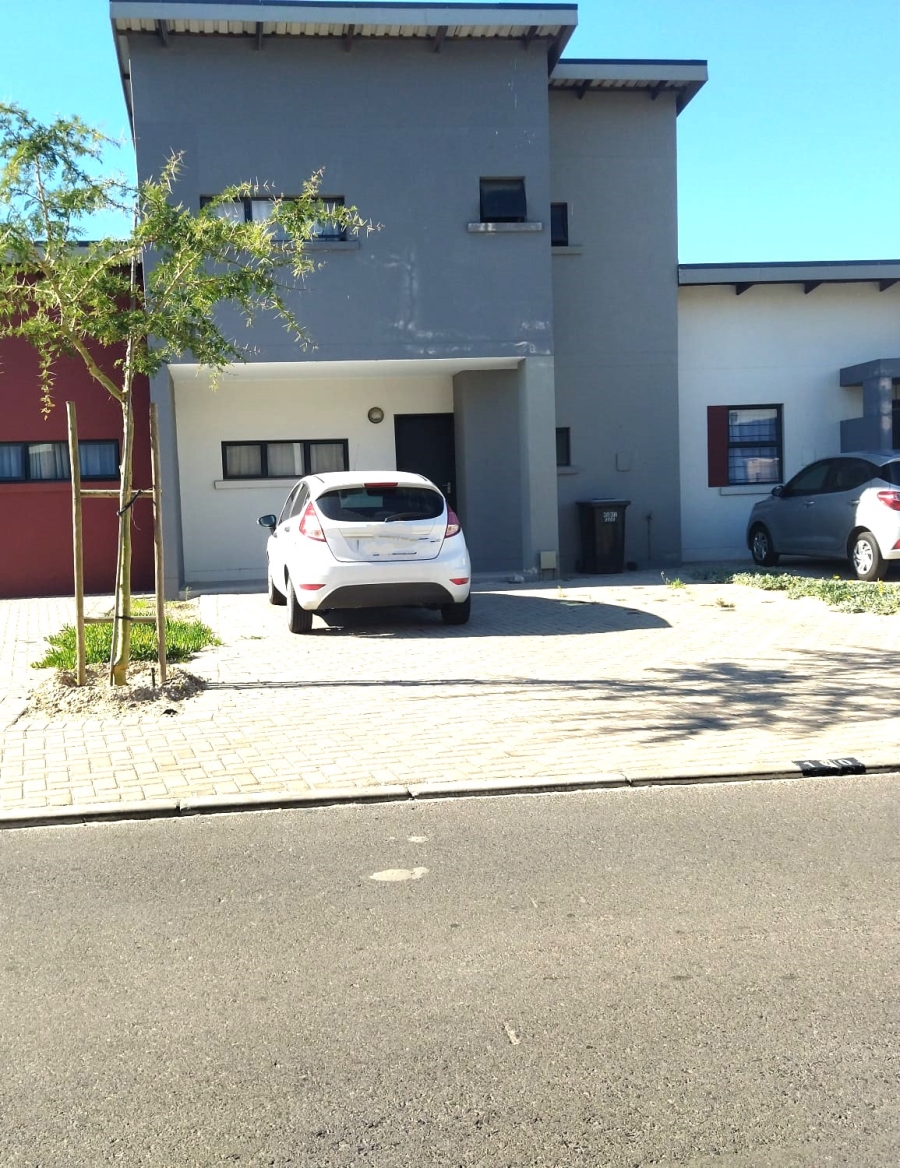 2 Bedroom Property for Sale in The Connifers Western Cape